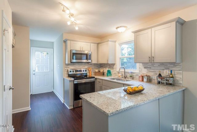 8324 Bellingham Circle, Raleigh, NC 27615