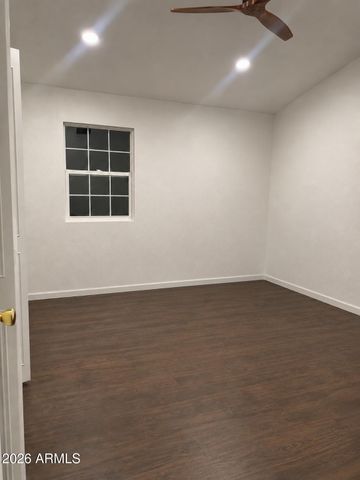 4238 E EVERETT Drive, Phoenix, AZ 85032