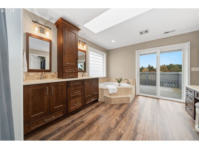 3811 Ne 166TH Ave, Vancouver, WA 98682