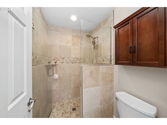 3811 Ne 166TH Ave, Vancouver, WA 98682