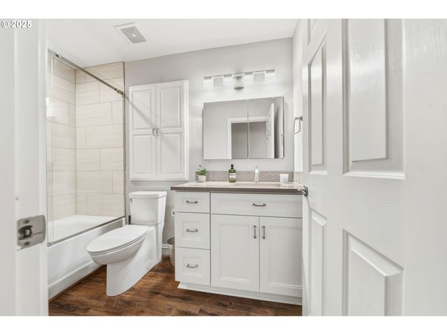 3811 Ne 166TH Ave, Vancouver, WA 98682