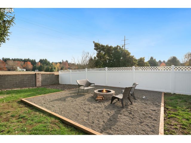 3811 Ne 166TH Ave, Vancouver, WA 98682