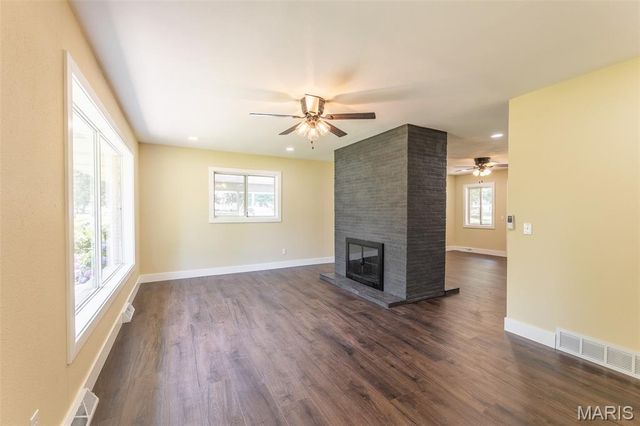 1910 Barron Road, Poplar Bluff, MO 63901