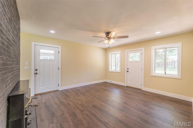 1910 Barron Road, Poplar Bluff, MO 63901