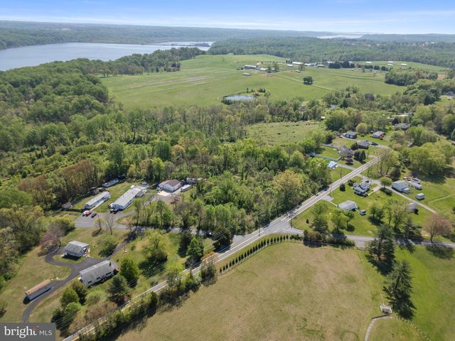 2302 CASTLETON RD, Darlington, MD 21034