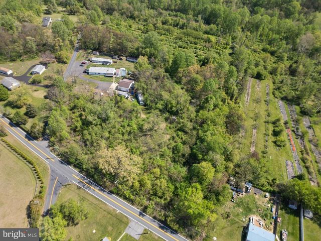 2302 CASTLETON RD, Darlington, MD 21034