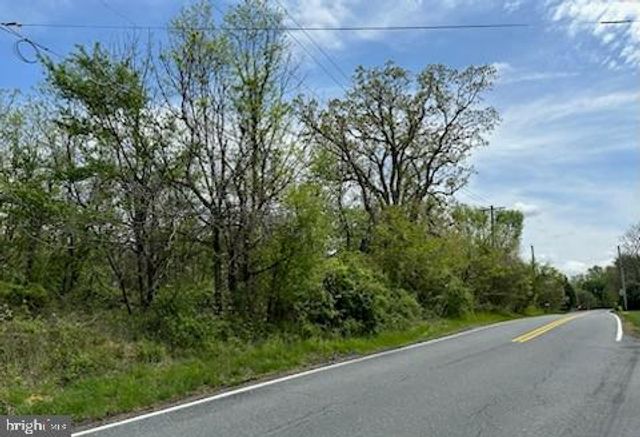 2302 CASTLETON RD, Darlington, MD 21034