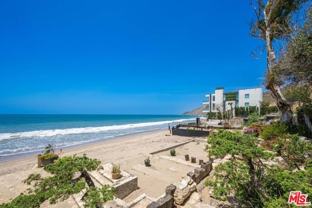 18842 Pacific Coast Highway, Malibu, CA 90265
