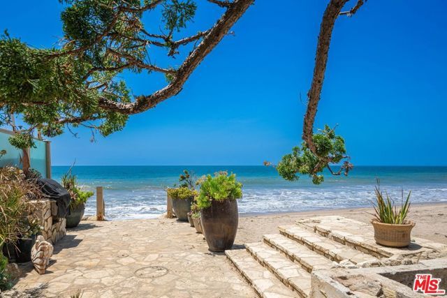 18842 Pacific Coast Highway, Malibu, CA 90265