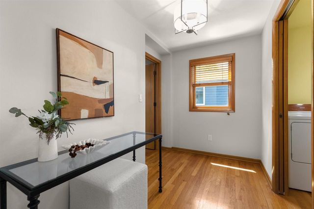 2714 N ELMWOOD COURT, Appleton, WI 54911