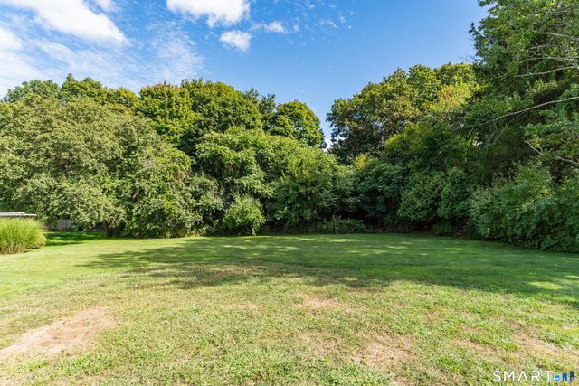 1085 Dunbar Hill Road, Hamden, CT 06514