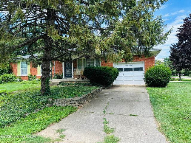 1611 Marne Ct, Louisville, KY 40242