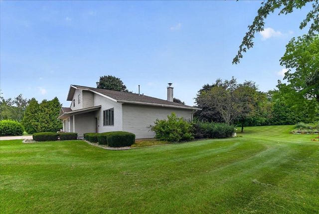 4956 Enchanted Valley Road, Middleton, WI 53562