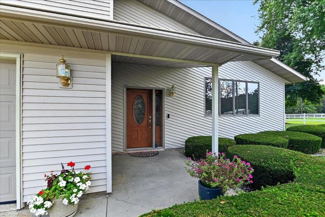 4956 Enchanted Valley Road, Middleton, WI 53562