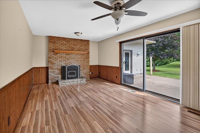 4956 Enchanted Valley Road, Middleton, WI 53562
