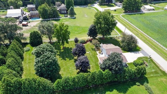 4956 Enchanted Valley Road, Middleton, WI 53562