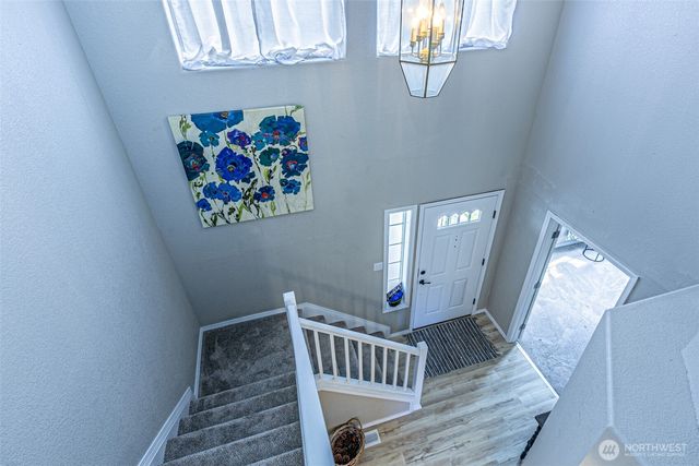 5490 Park Place Loop SE, Lacey, WA 98503