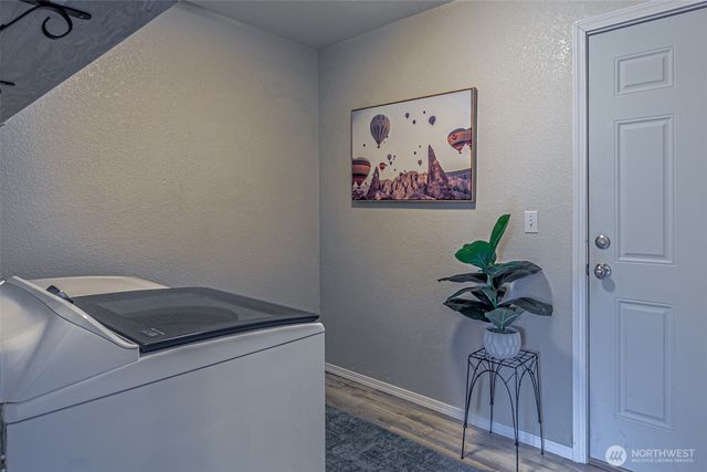 5490 Park Place Loop SE, Lacey, WA 98503