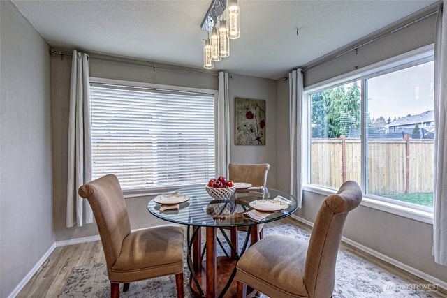 5490 Park Place Loop SE, Lacey, WA 98503