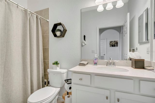 18028 GAWTHROP DRIVE 402, Bradenton, FL 34211