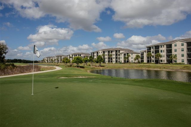 18028 GAWTHROP DRIVE 402, Bradenton, FL 34211