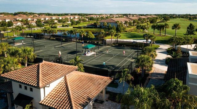 18028 GAWTHROP DRIVE 402, Bradenton, FL 34211