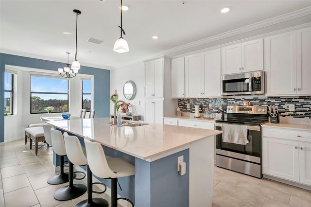 18028 GAWTHROP DRIVE 402, Bradenton, FL 34211