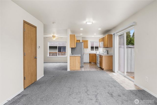 15107 Carter Loop SE, Yelm, WA 98597