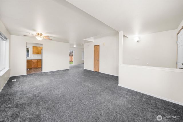 15107 Carter Loop SE, Yelm, WA 98597