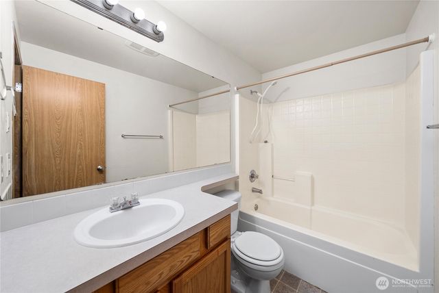 15107 Carter Loop SE, Yelm, WA 98597