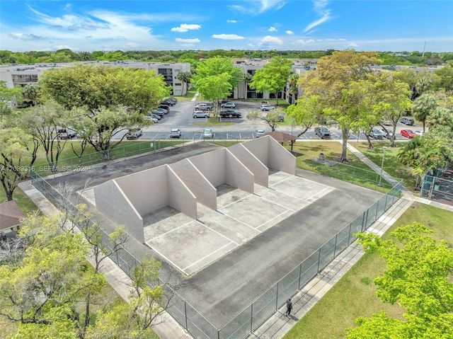 8700 SW 133rd Ave Rd 312, Miami, FL 33183