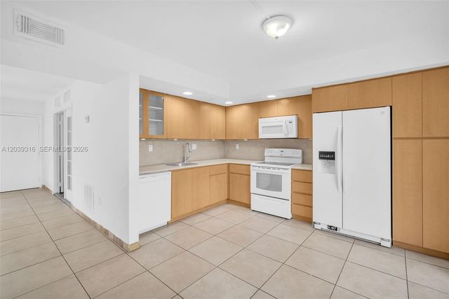 8700 SW 133rd Ave Rd 312, Miami, FL 33183