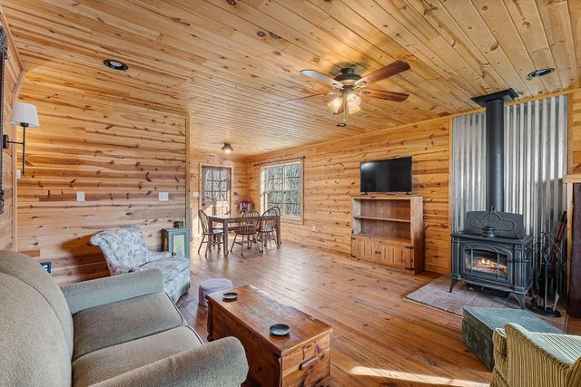 10288 Limekiln Road, Decatur, AR 72722