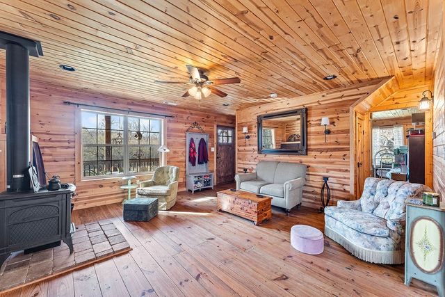 10288 Limekiln Road, Decatur, AR 72722