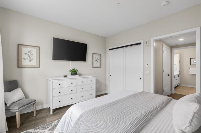 18 Artisan Dr Unit 519, Salem, NH 03079