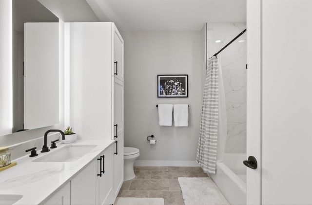 18 Artisan Dr Unit 519, Salem, NH 03079