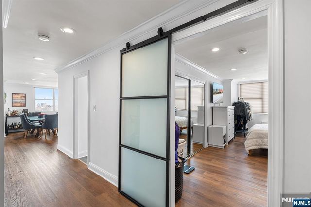 6040 Boulevard East 18c, West New York, NJ 07093