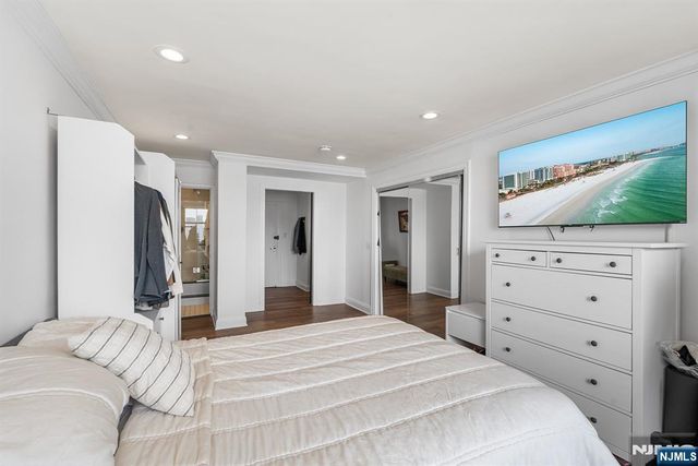 6040 Boulevard East 18c, West New York, NJ 07093
