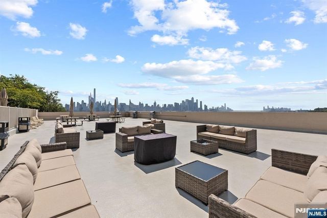 6040 Boulevard East 18c, West New York, NJ 07093