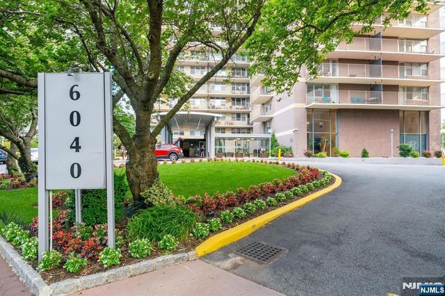 6040 Boulevard East 18c, West New York, NJ 07093
