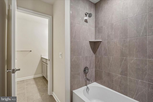 755 FINLAY DR, Souderton, PA 18964