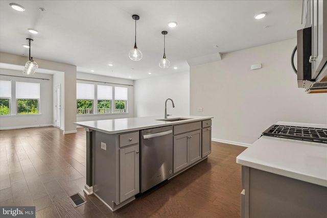 755 FINLAY DR, Souderton, PA 18964