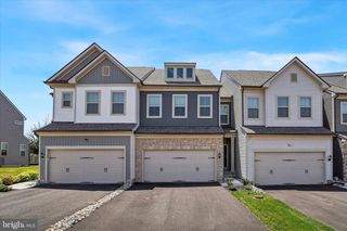 755 FINLAY DR, Souderton, PA 18964