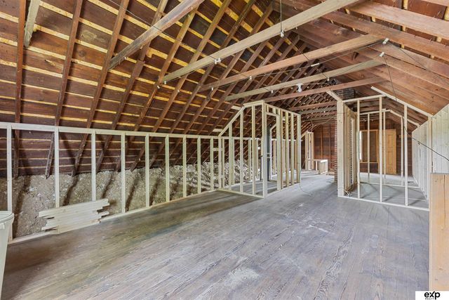 5507 N 28th Avenue, Omaha, NE 68111