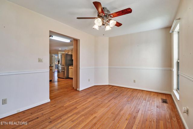 233 Redmon Rd, Wartburg, TN 37887