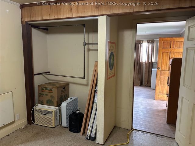 333 19th Street, Dunbar, WV 25064
