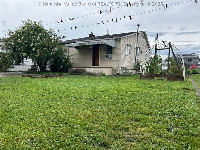 333 19th Street, Dunbar, WV 25064