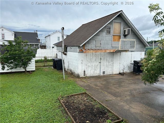333 19th Street, Dunbar, WV 25064