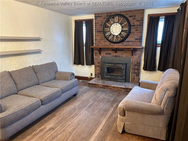 333 19th Street, Dunbar, WV 25064