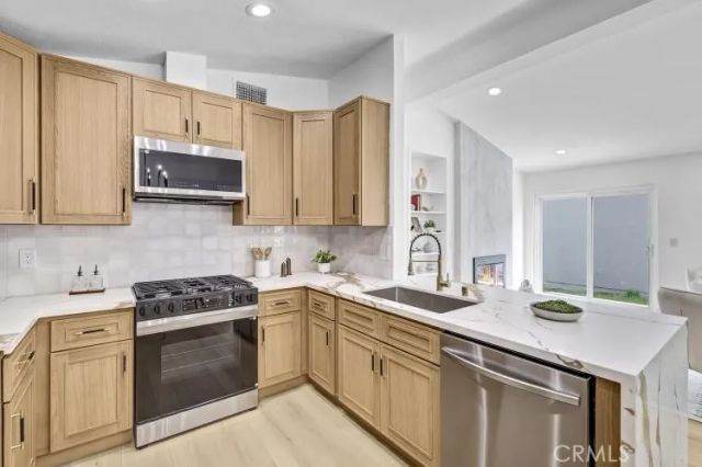 8 Misty Creek, Laguna Hills, CA 92653